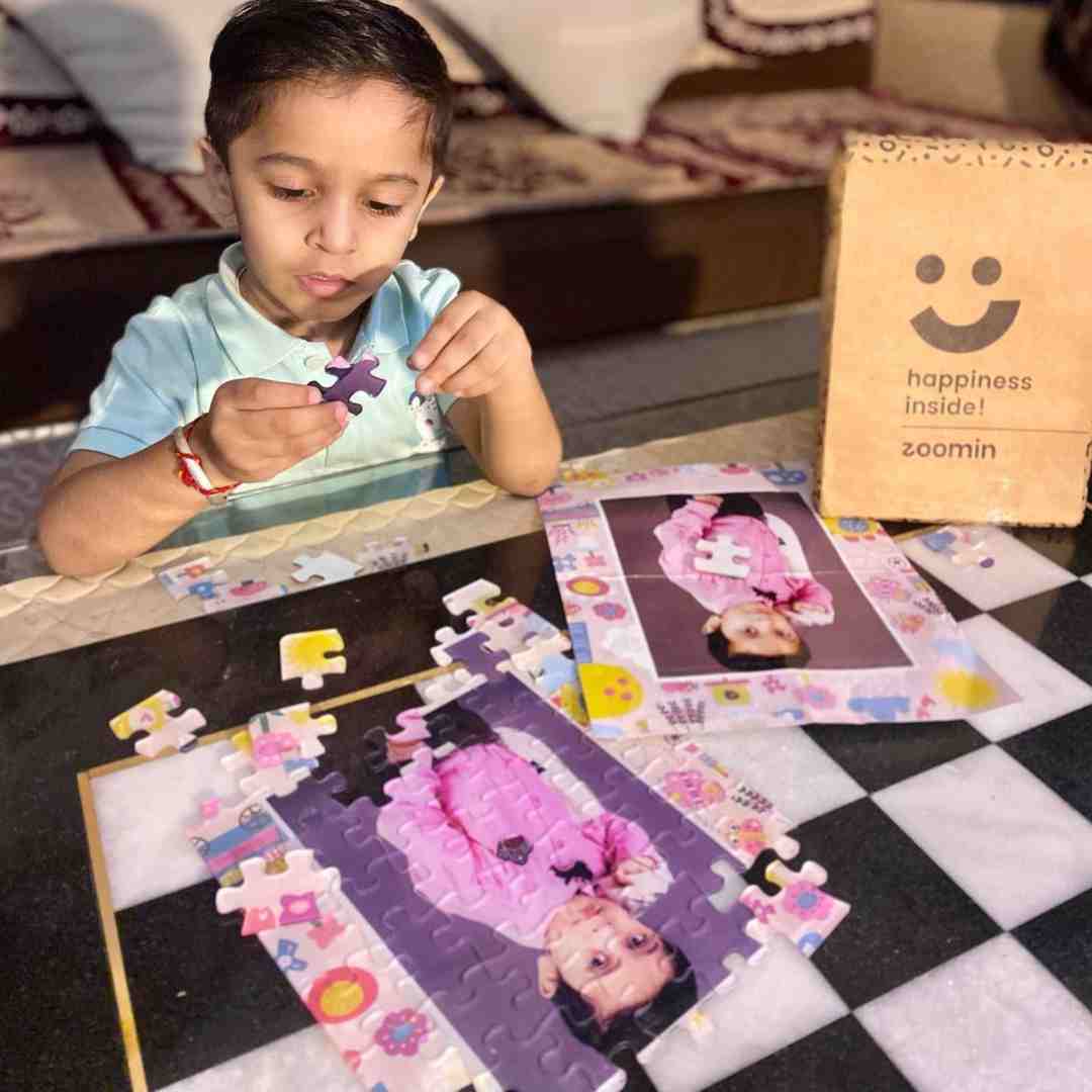 Personalized photo puzzle as creative wall decor