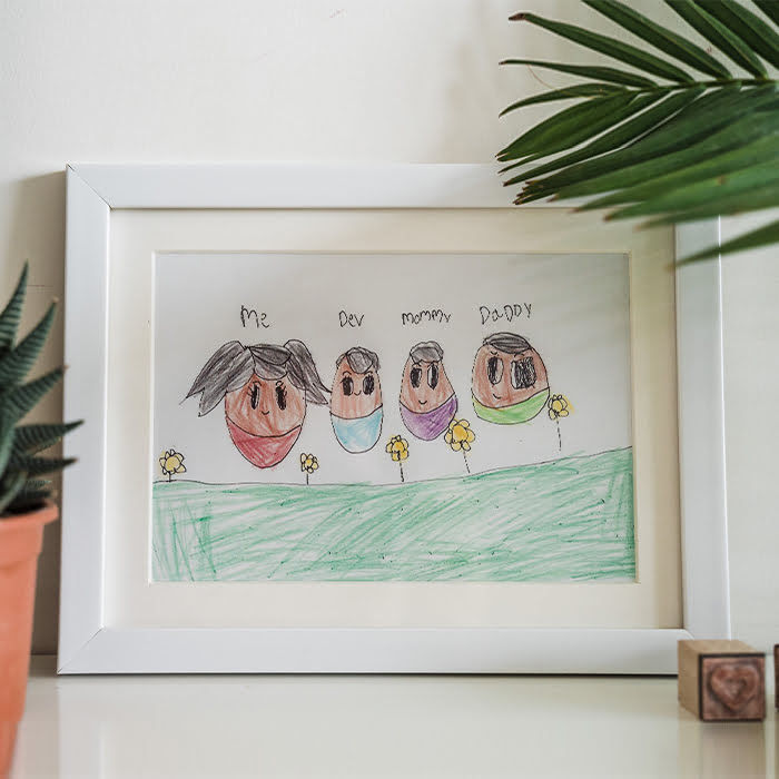 Decorated photo frame art for Mother's Day