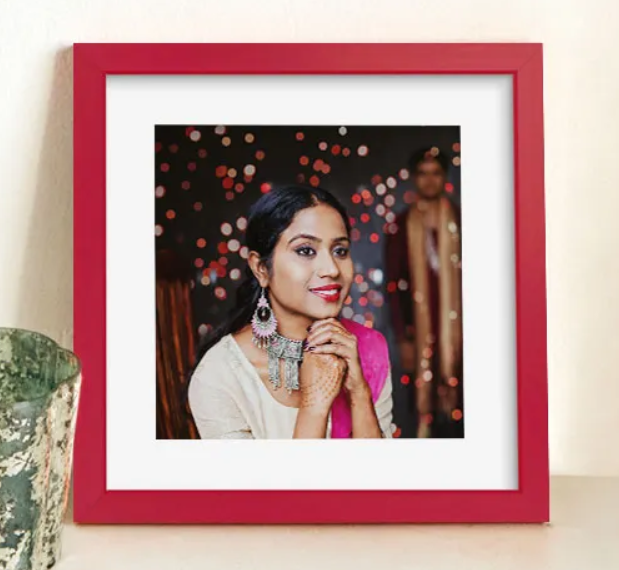 colour-photo-frame-for-karwa-chauth
