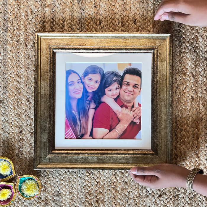 family-photo-in-frame